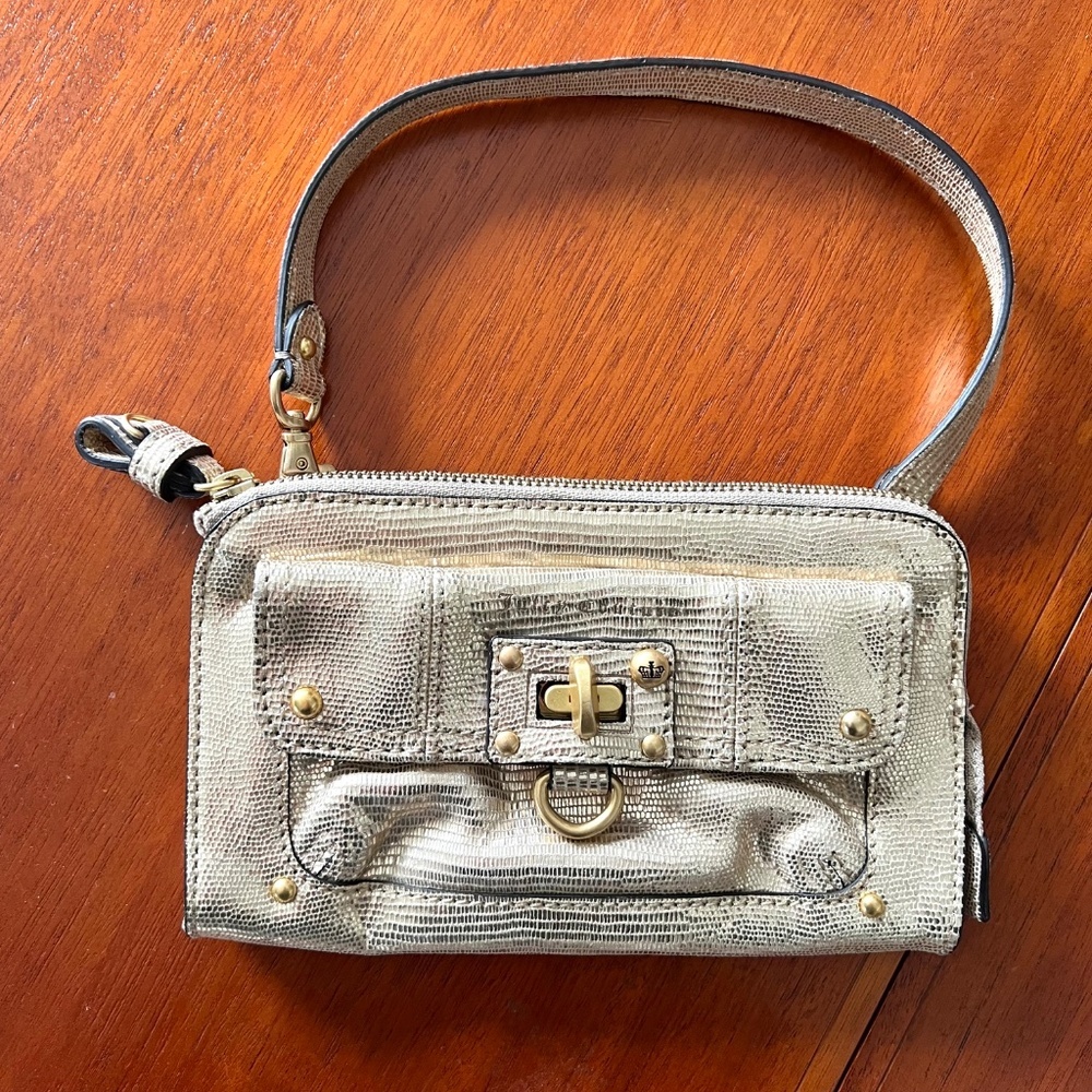 Juicy Couture Gold Clutch Wristlet Handbag B2-6 - Picture 6 of 11